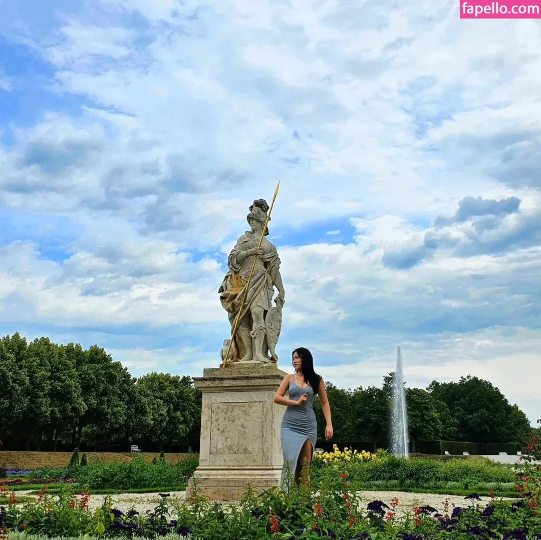 Yuggie_TV Onlyfans Photo Gallery 