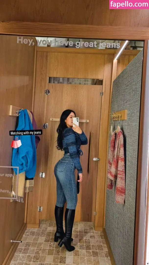 Yuggie_TV Onlyfans Photo Gallery 