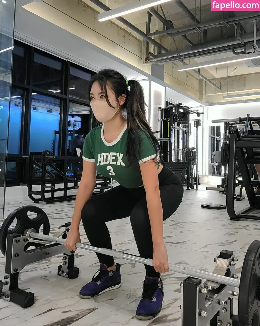 Yuggie_TV Onlyfans Photo Gallery 