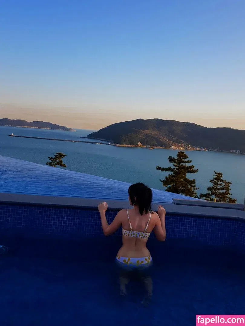 Yuggie_TV Onlyfans Photo Gallery 