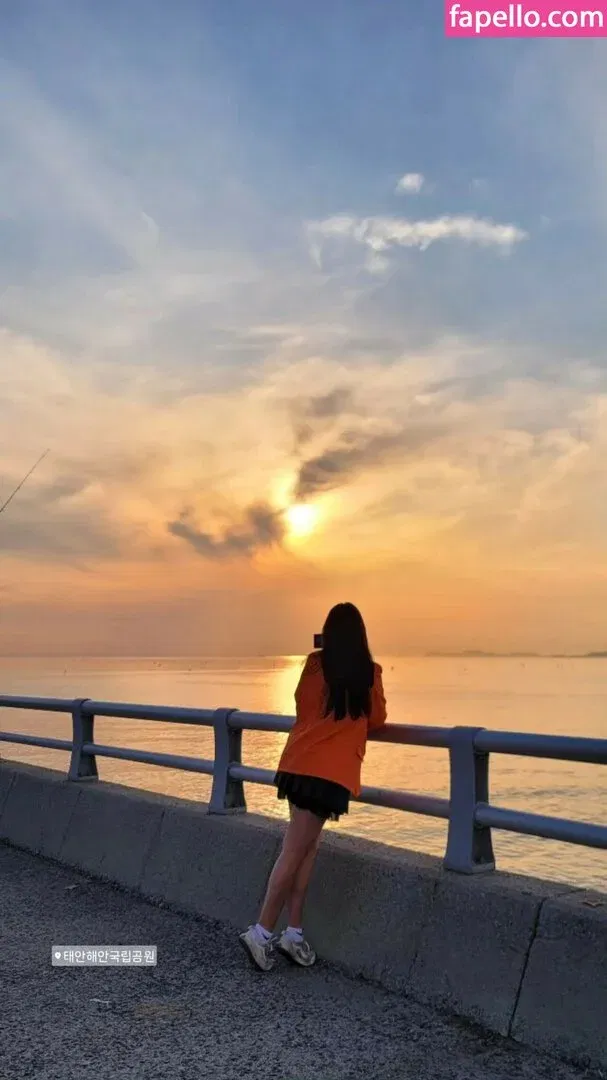 Yuggie_TV Onlyfans Photo Gallery 