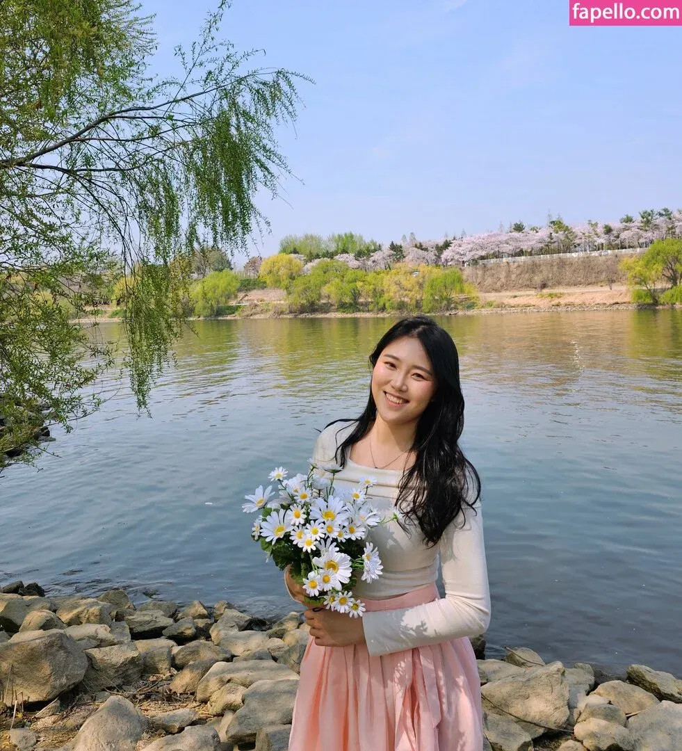 Yuggie_TV Onlyfans Photo Gallery 