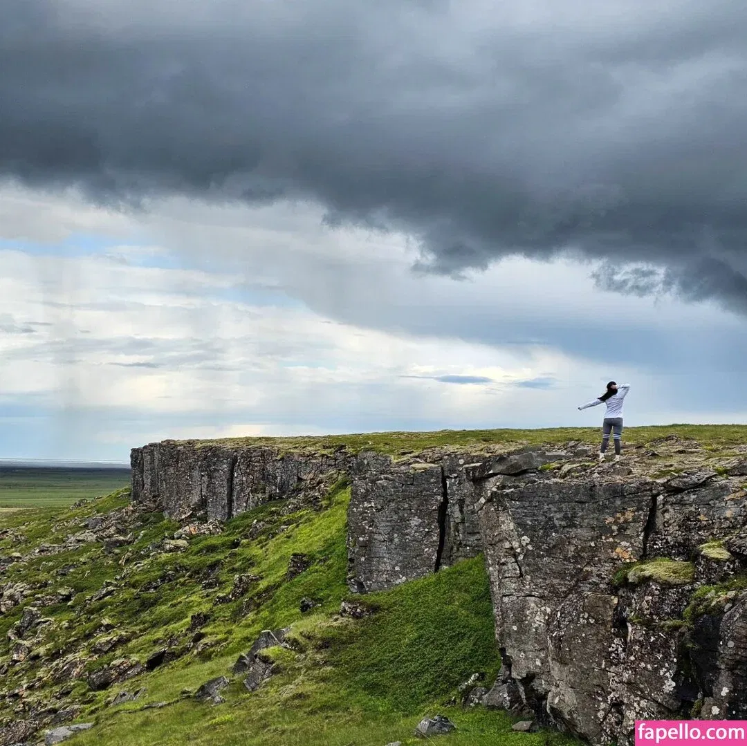 Yuggie_TV Onlyfans Photo Gallery 