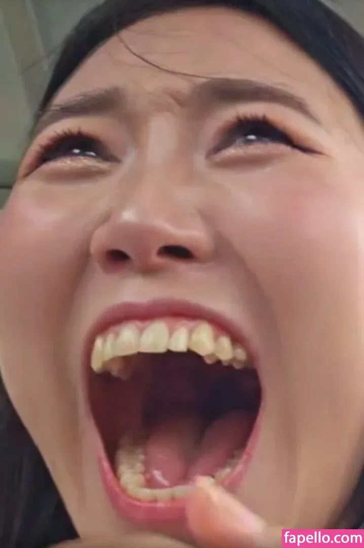 Yuggie_TV Onlyfans Photo Gallery 