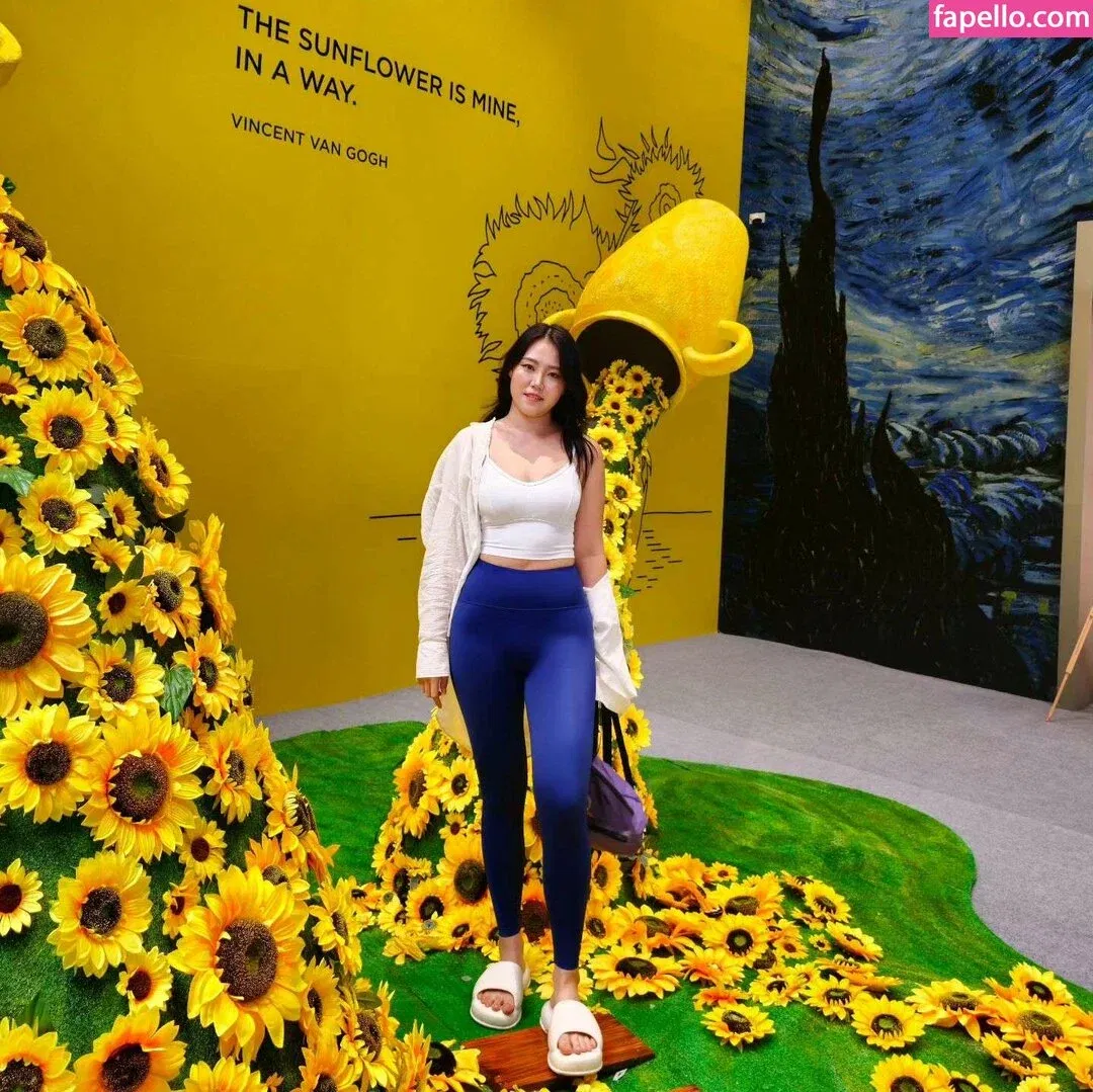 Yuggie_TV Onlyfans Photo Gallery 