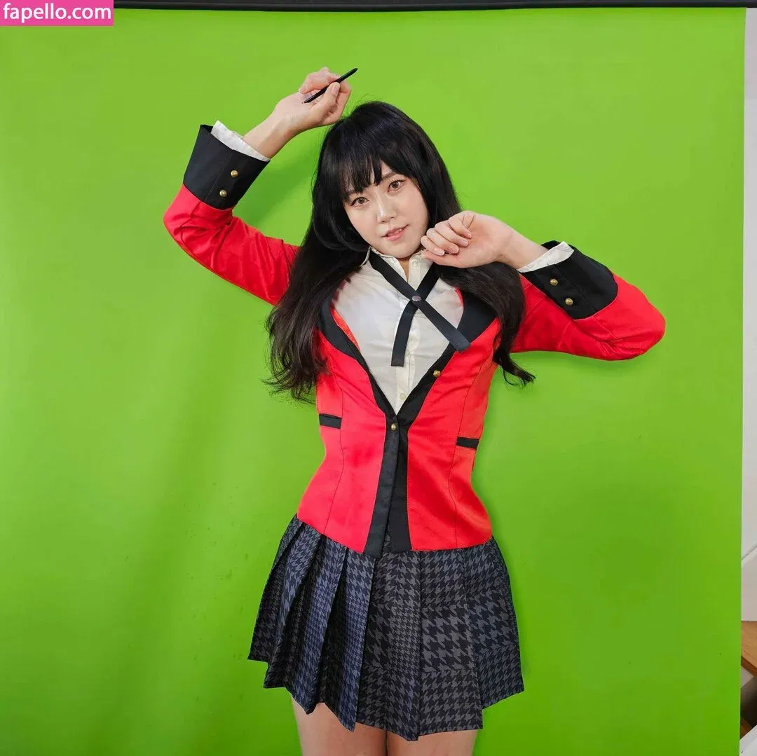 Yuggie_TV Onlyfans Photo Gallery 