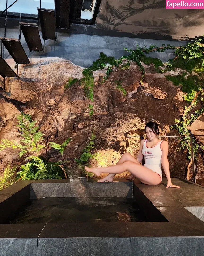 Yuggie_TV Onlyfans Photo Gallery 