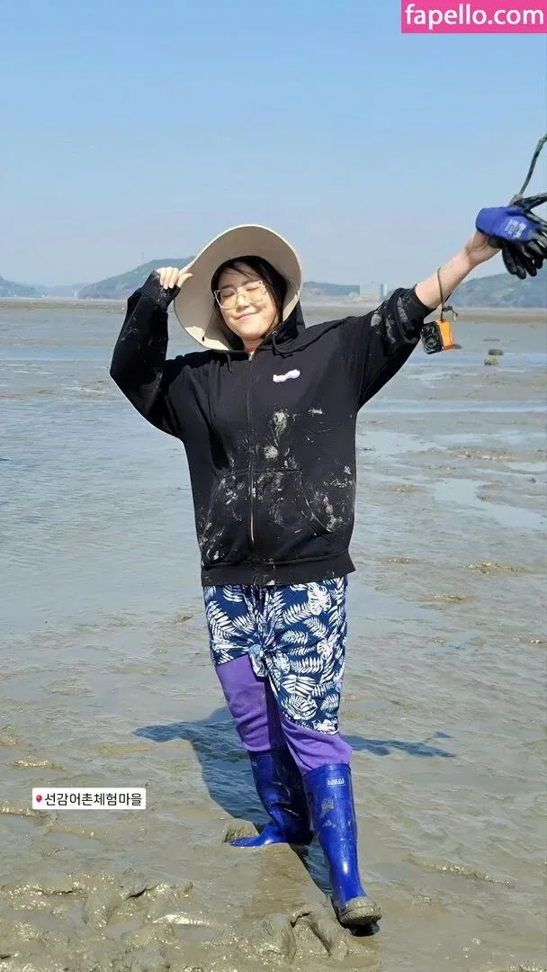 Yuggie_TV Onlyfans Photo Gallery 