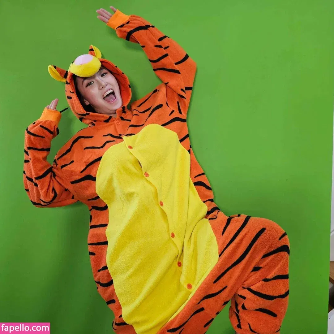 Yuggie_TV Onlyfans Photo Gallery 