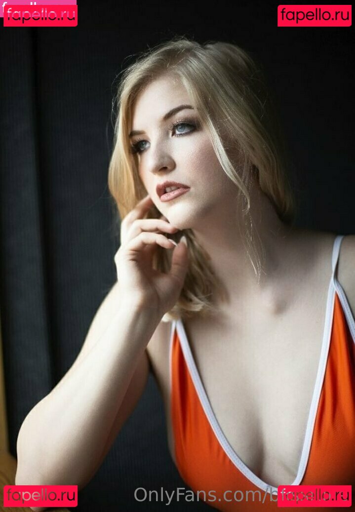 blissfulellie / blissfulle Onlyfans Photo Gallery 