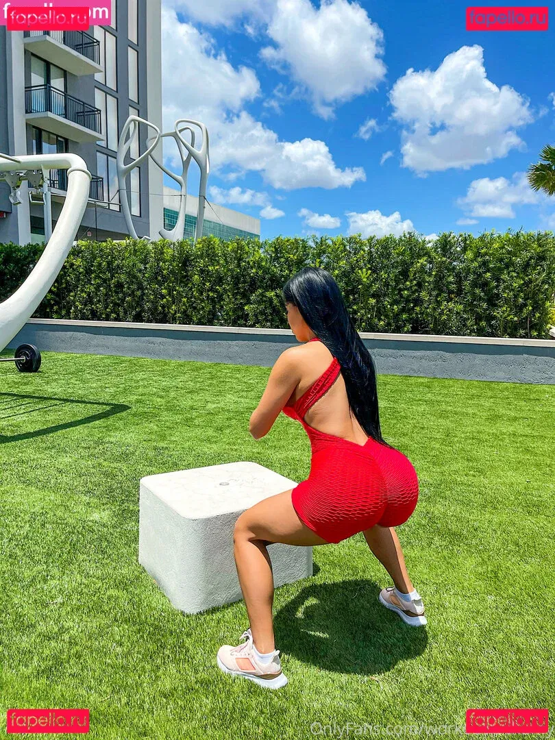 workoutwithamy Onlyfans Photo Gallery 