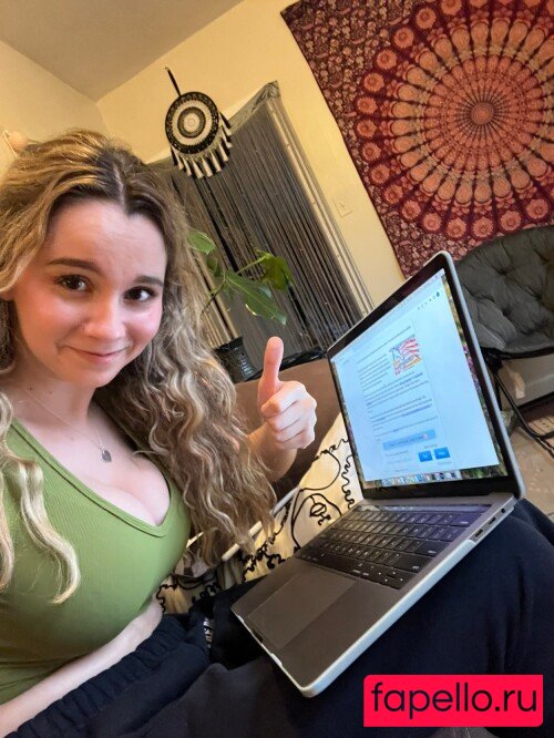 Harley Stein Onlyfans Photo Gallery 