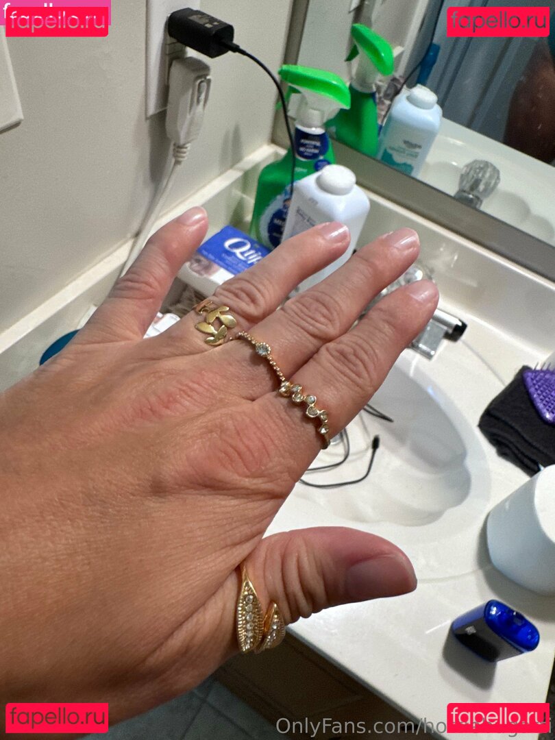 hottiebugatti / therealhottiebugatti Onlyfans Photo Gallery 