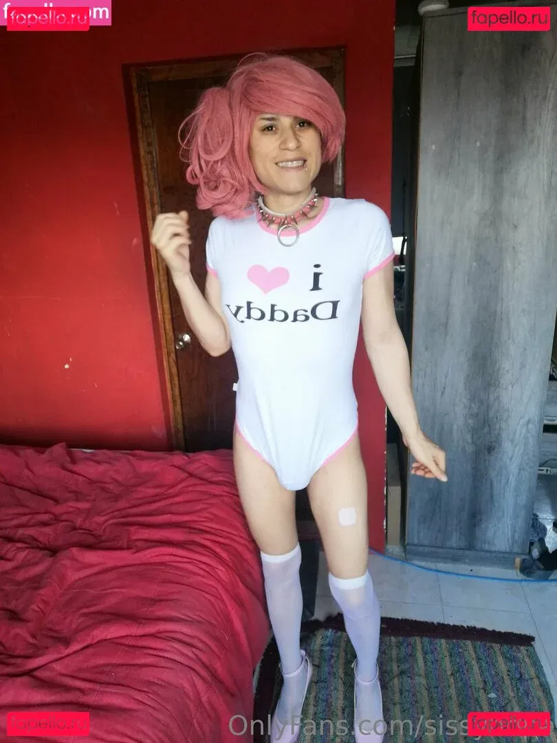 sissyhope Onlyfans Photo Gallery 