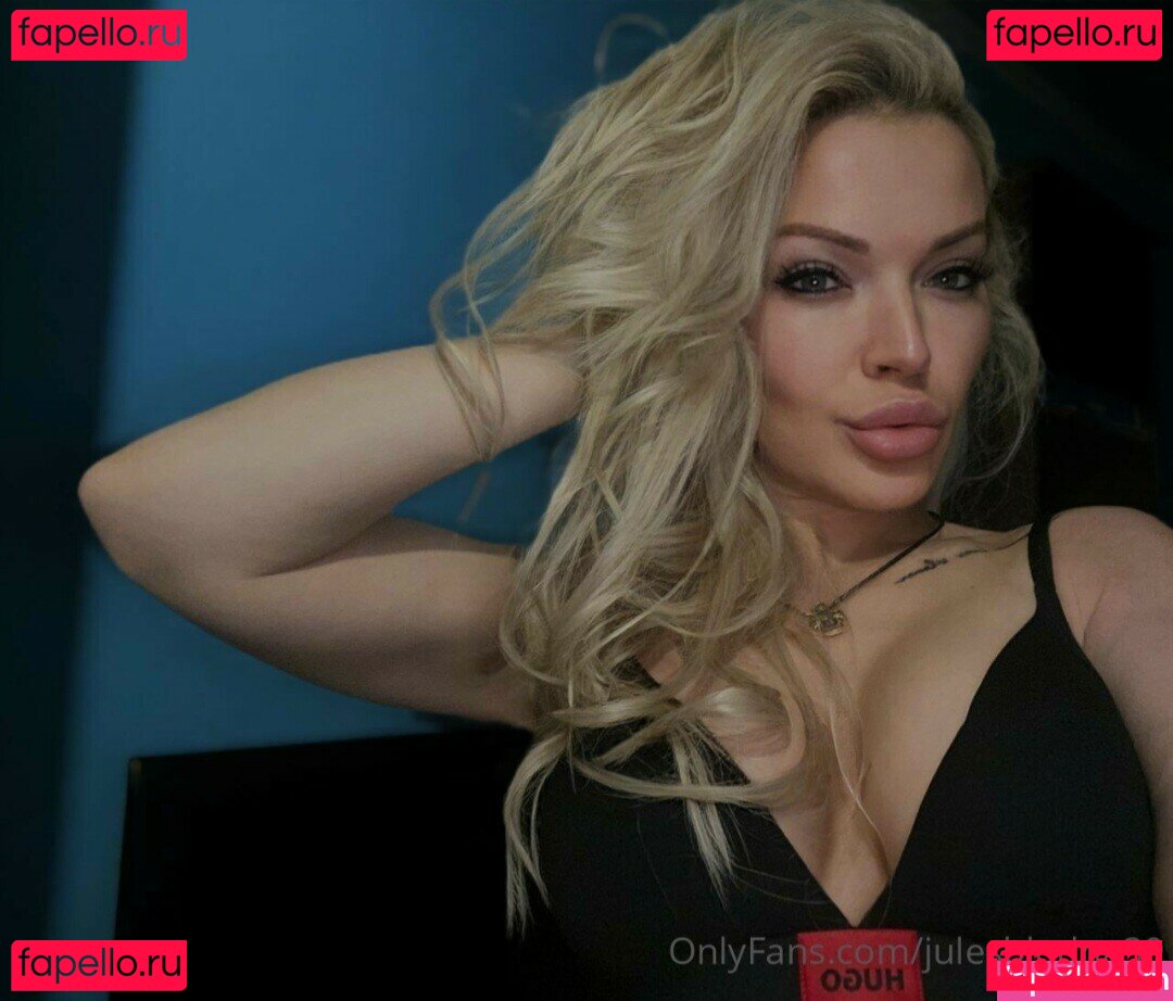 Julesblodna39 / jsantos1111 Onlyfans Photo Gallery 