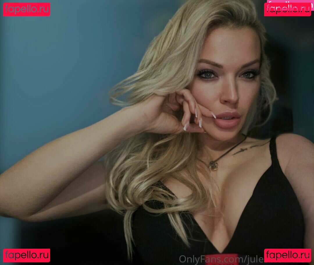 Julesblodna39 / jsantos1111 Onlyfans Photo Gallery 