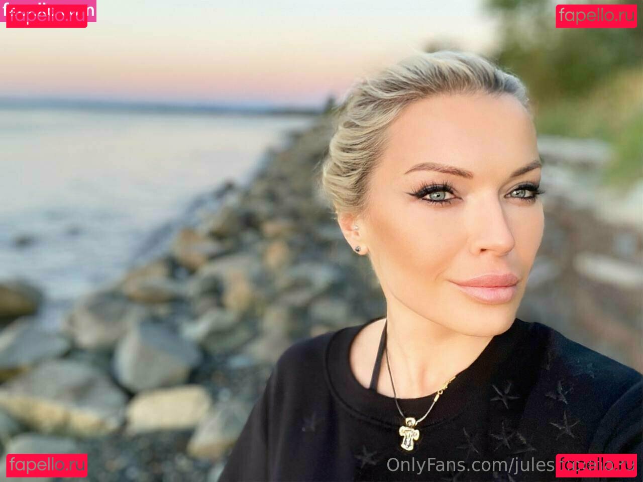 Julesblodna39 / jsantos1111 Onlyfans Photo Gallery 