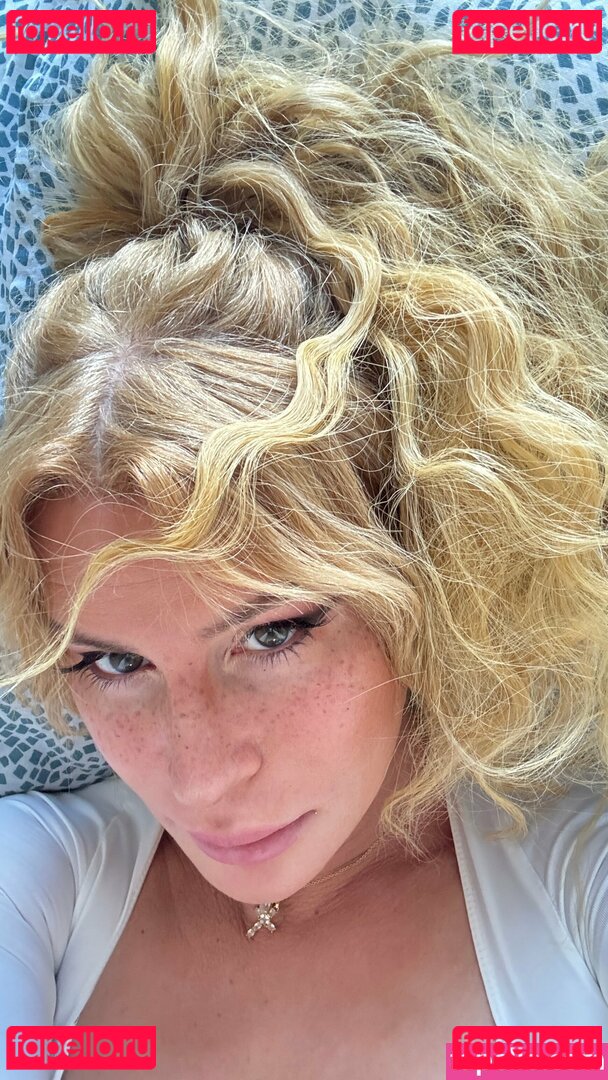 nikitakinka Onlyfans Photo Gallery 