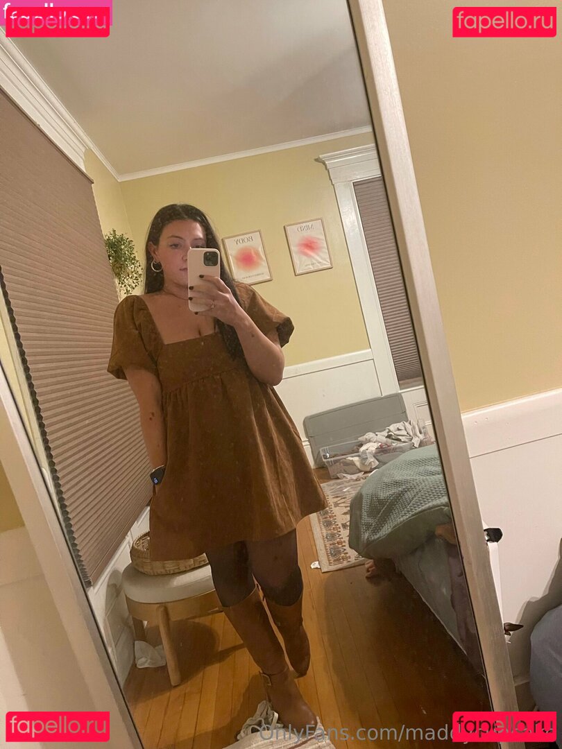 maddycupcake / madslewis Onlyfans Photo Gallery 