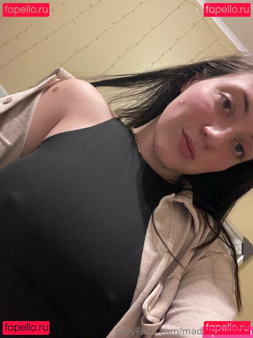 maddycupcake / madslewis Onlyfans Photo Gallery 