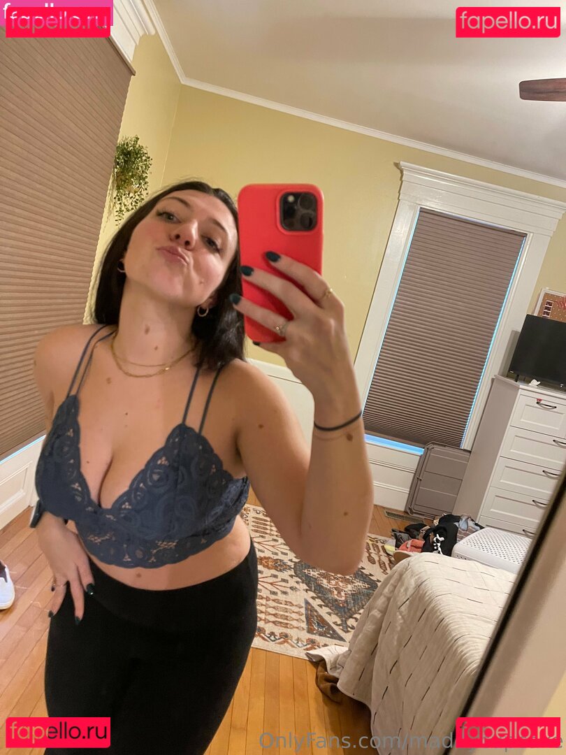 maddycupcake / madslewis Onlyfans Photo Gallery 