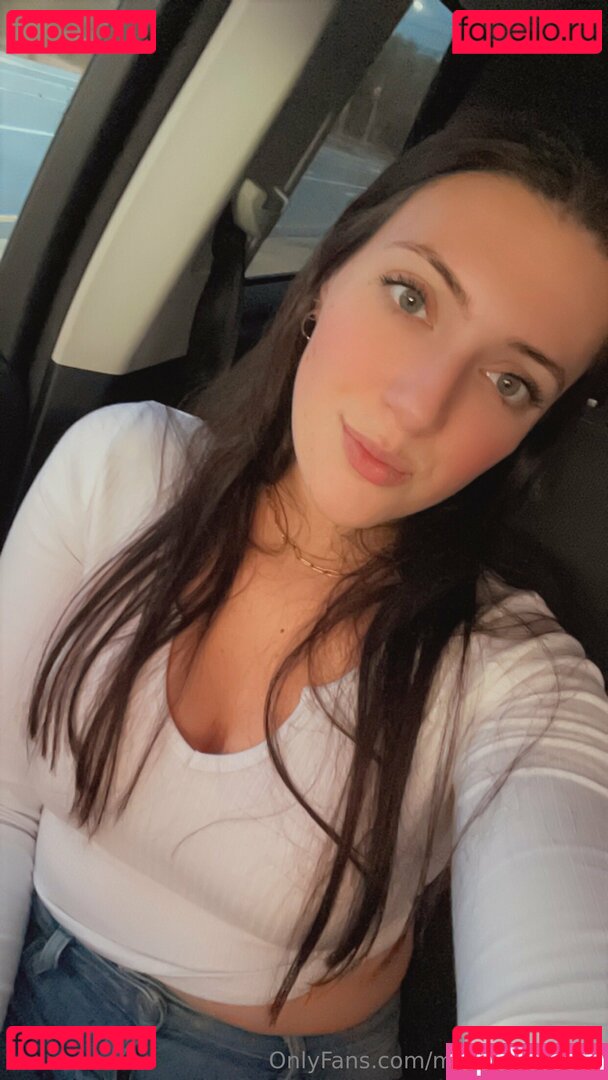 maddycupcake / madslewis Onlyfans Photo Gallery 