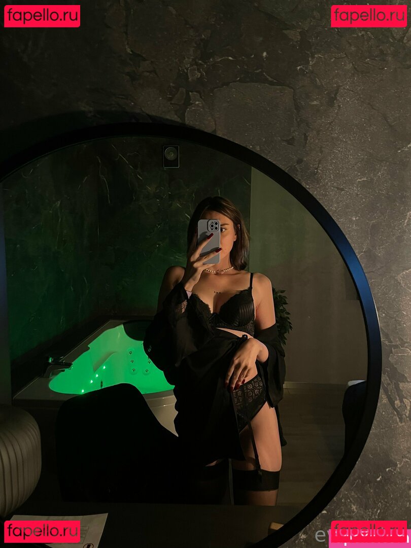 evasoda / evasodaa Onlyfans Photo Gallery 