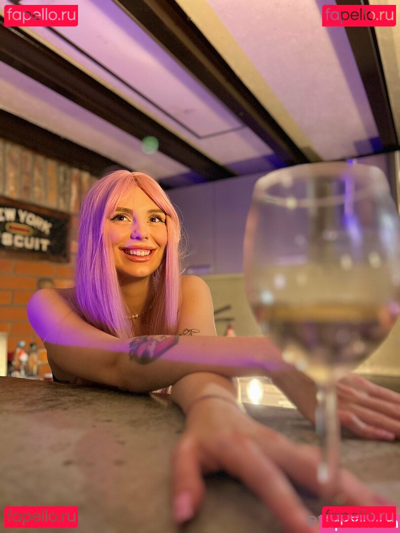 evasoda / evasodaa Onlyfans Photo Gallery 