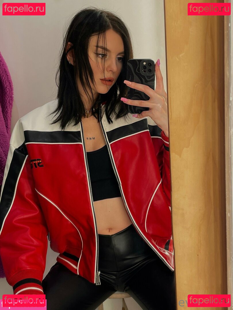 evasoda / evasodaa Onlyfans Photo Gallery 