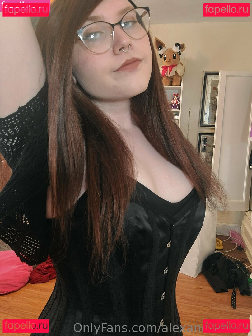 alexandrabbit / alexandrabbits Onlyfans Photo Gallery 