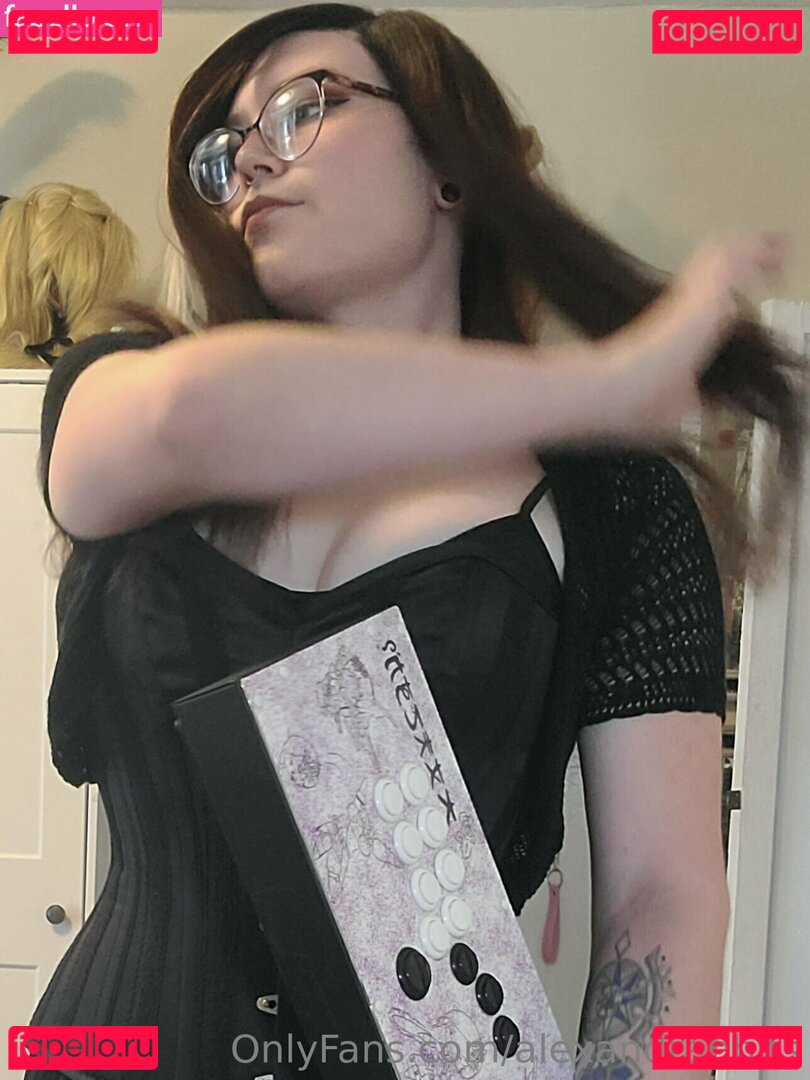 alexandrabbit / alexandrabbits Onlyfans Photo Gallery 