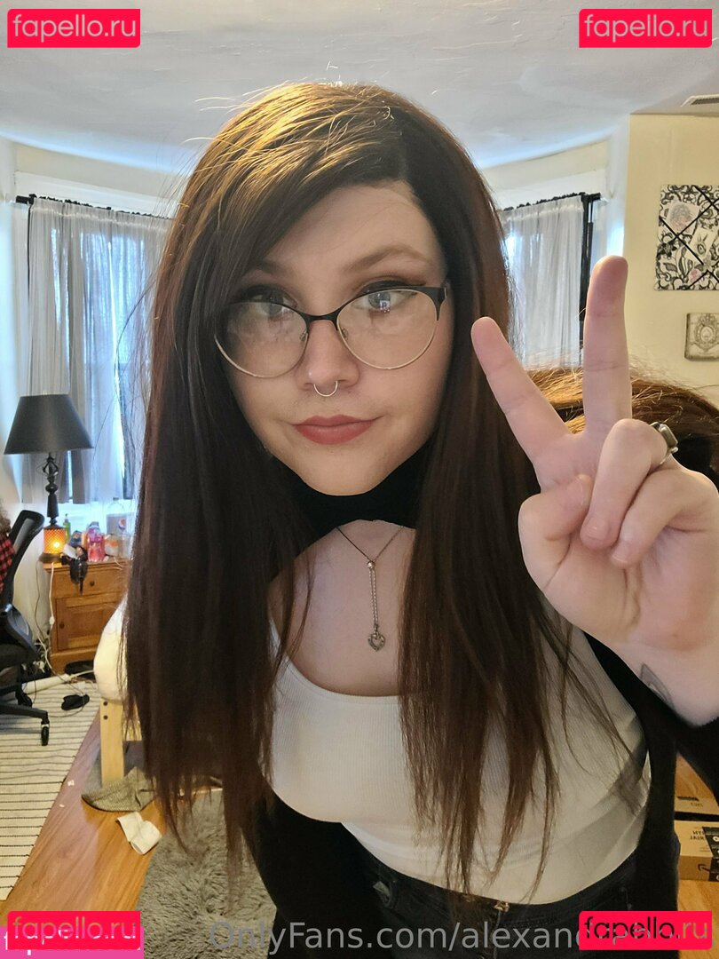 alexandrabbit / alexandrabbits Onlyfans Photo Gallery 