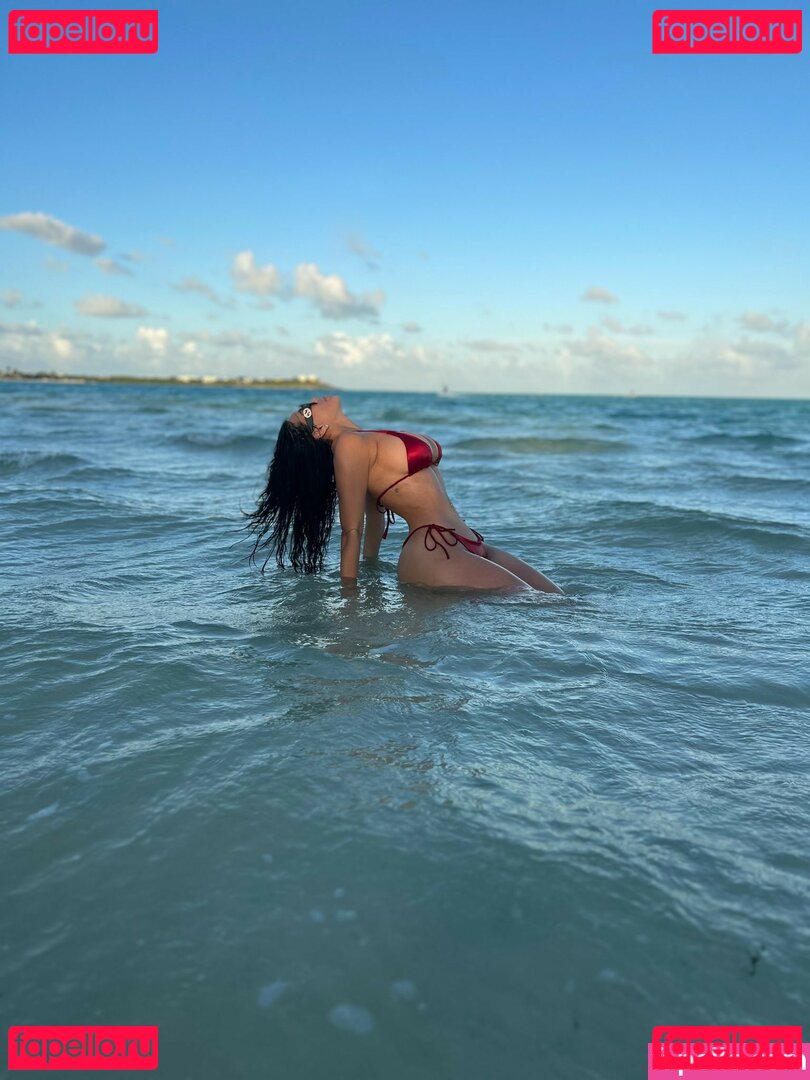 bbblove / bbblove419 / tsunamii419 Onlyfans Photo Gallery 