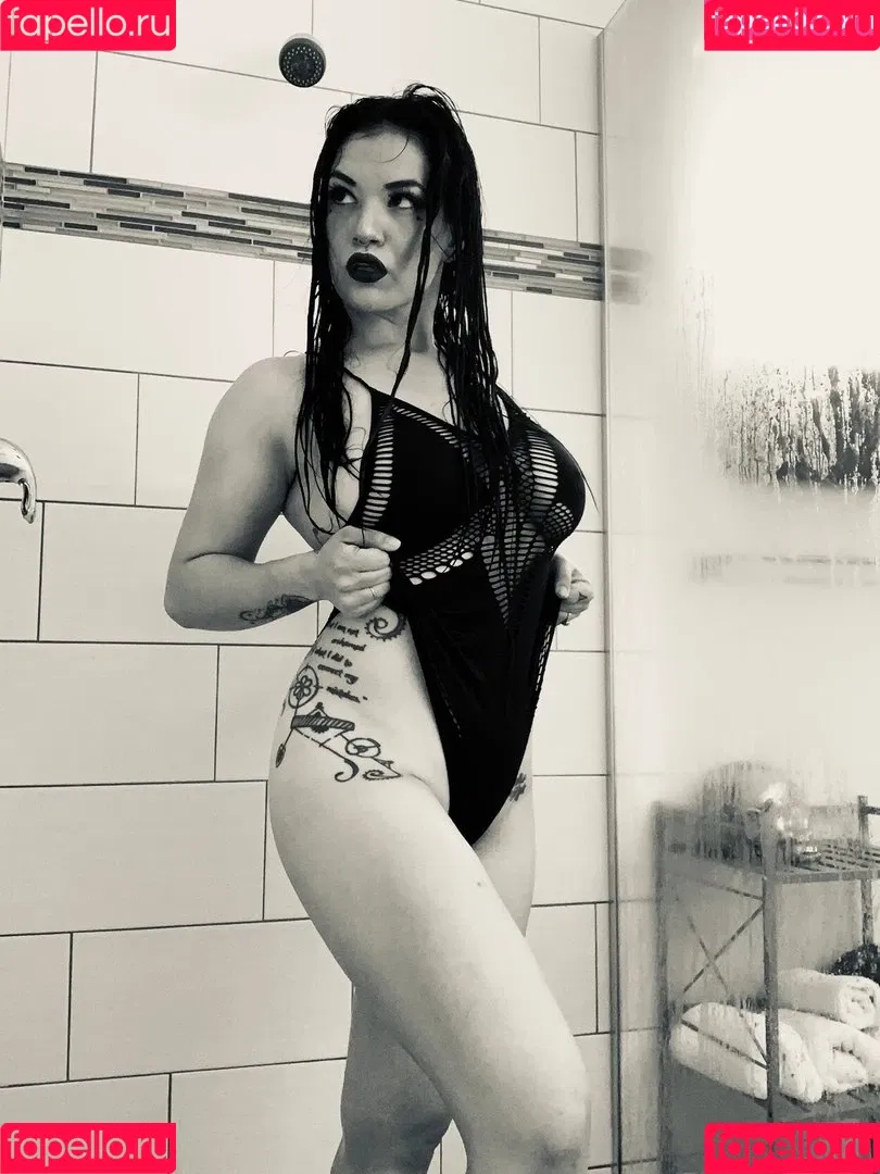 Shaul Guerrero Onlyfans Photo Gallery 