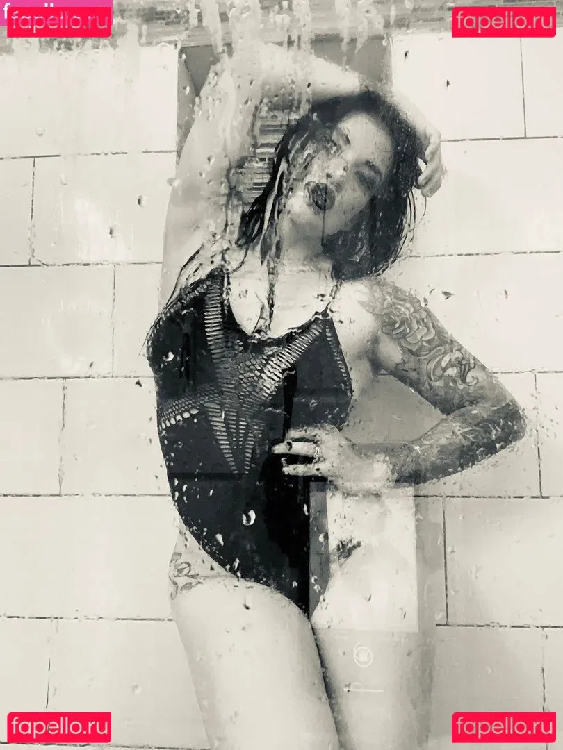 Shaul Guerrero Onlyfans Photo Gallery 