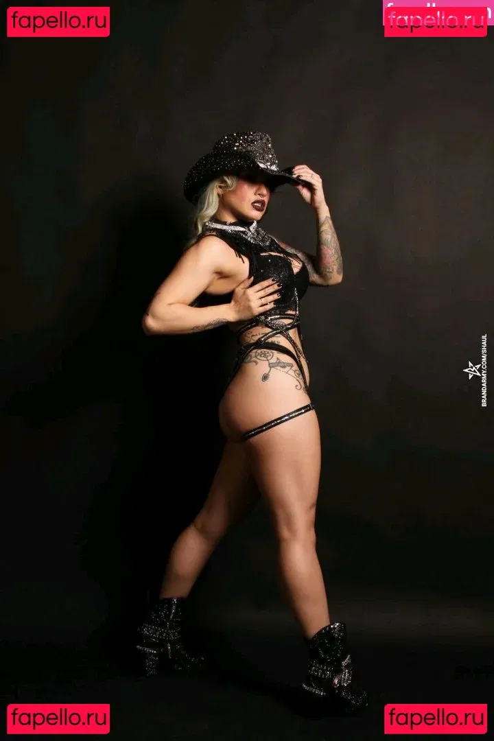 Shaul Guerrero Onlyfans Photo Gallery 