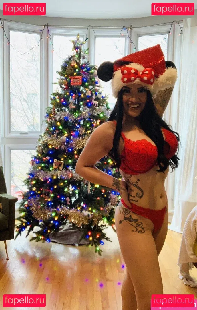 Shaul Guerrero Onlyfans Photo Gallery 