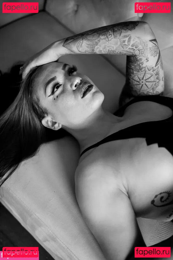 Shaul Guerrero Onlyfans Photo Gallery 