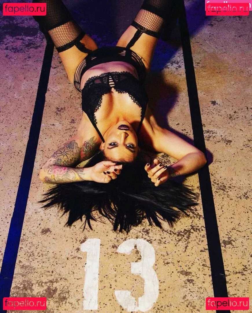 Shaul Guerrero Onlyfans Photo Gallery 