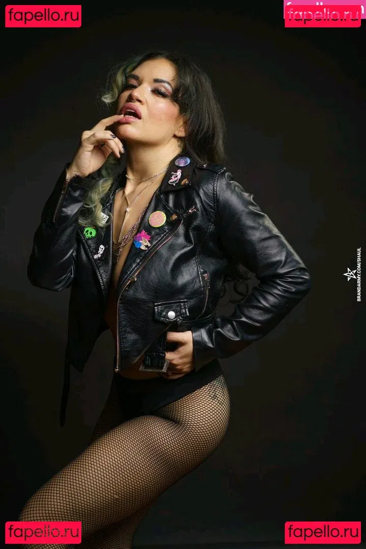 Shaul Guerrero Onlyfans Photo Gallery 