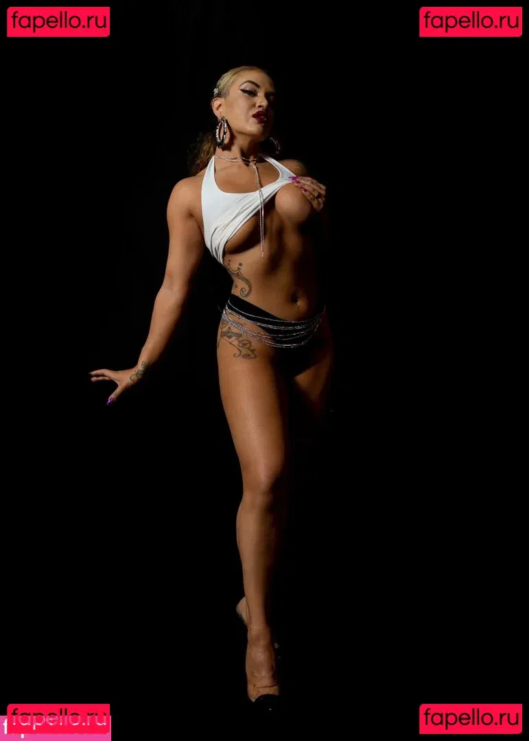 Shaul Guerrero Onlyfans Photo Gallery 