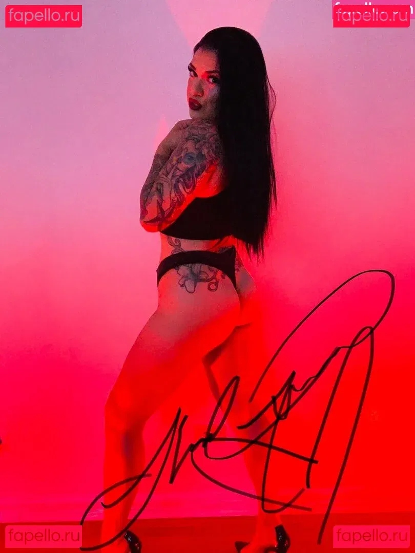 Shaul Guerrero Onlyfans Photo Gallery 