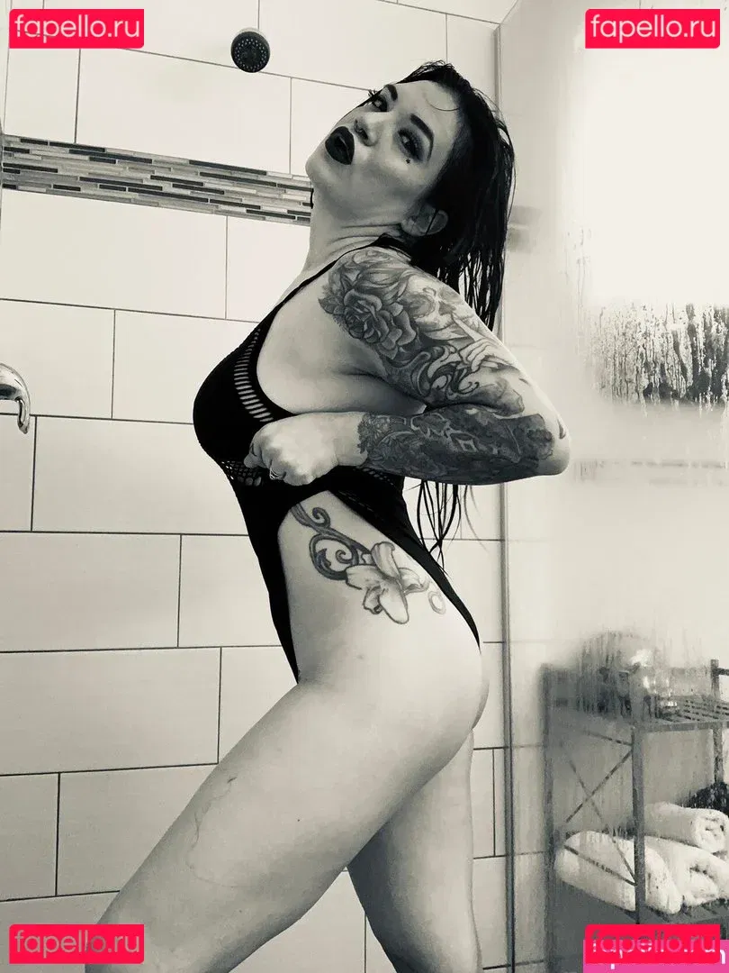 Shaul Guerrero Onlyfans Photo Gallery 