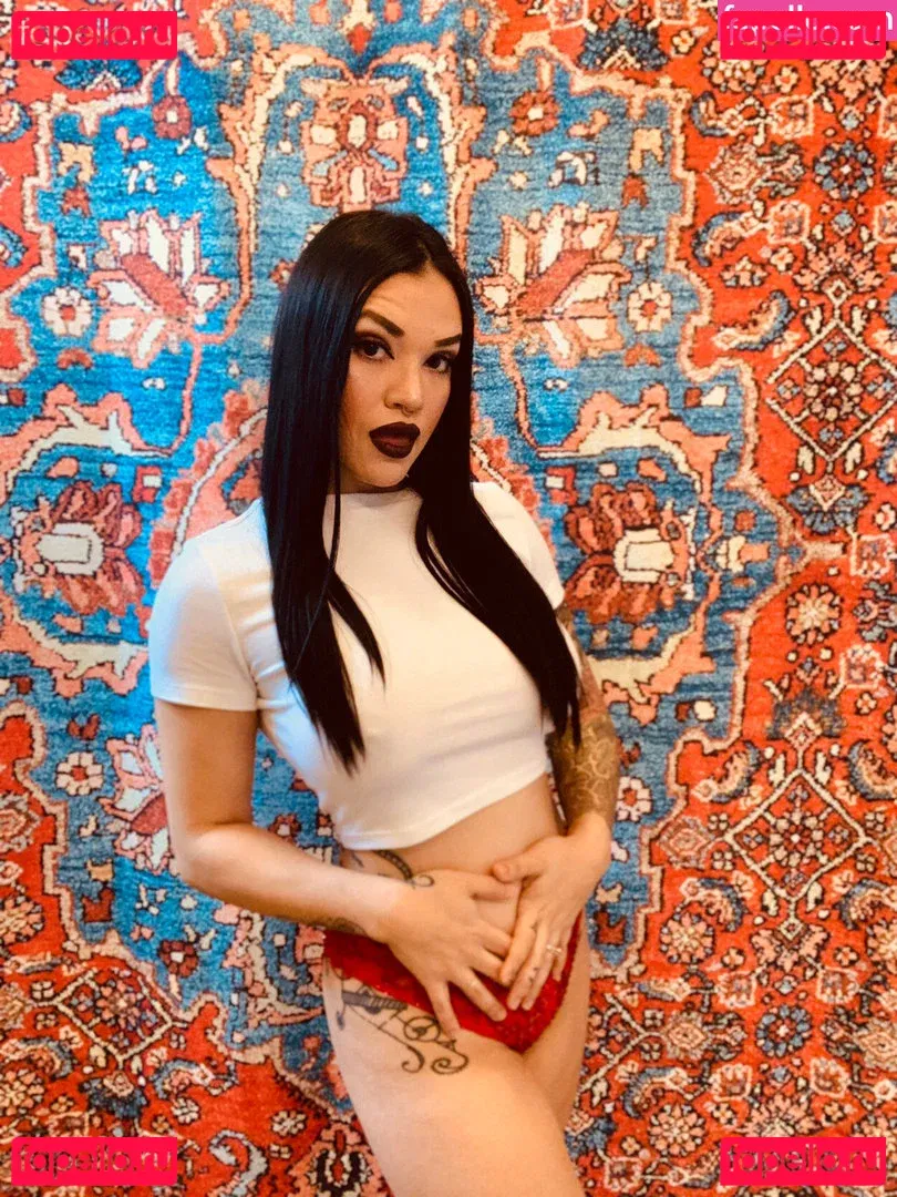 Shaul Guerrero Onlyfans Photo Gallery 
