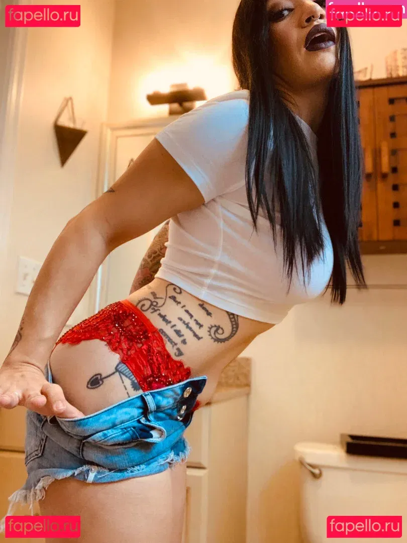 Shaul Guerrero Onlyfans Photo Gallery 