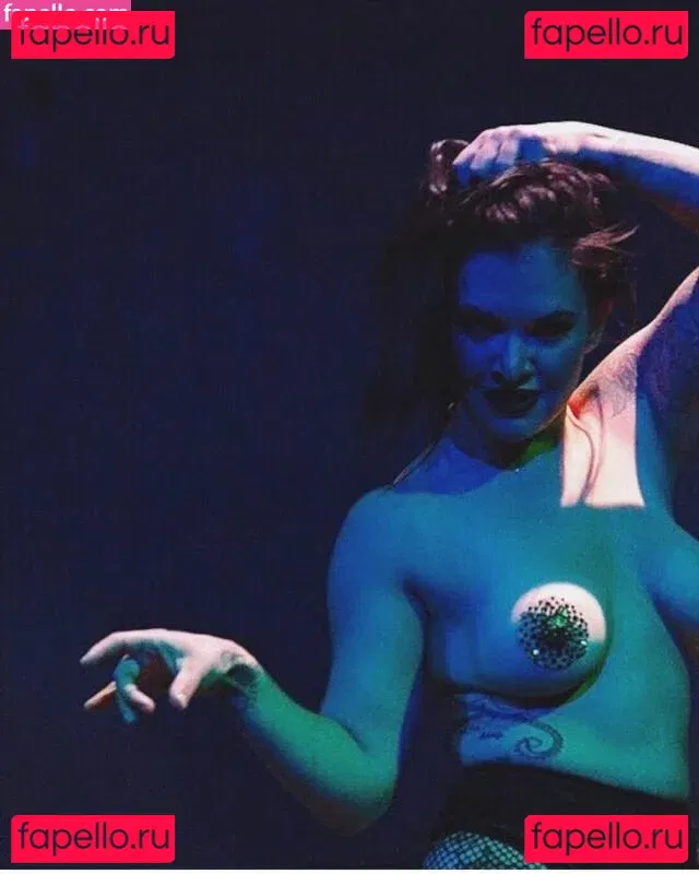 Shaul Guerrero Onlyfans Photo Gallery 