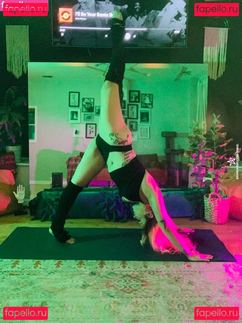 Shaul Guerrero Onlyfans Photo Gallery 