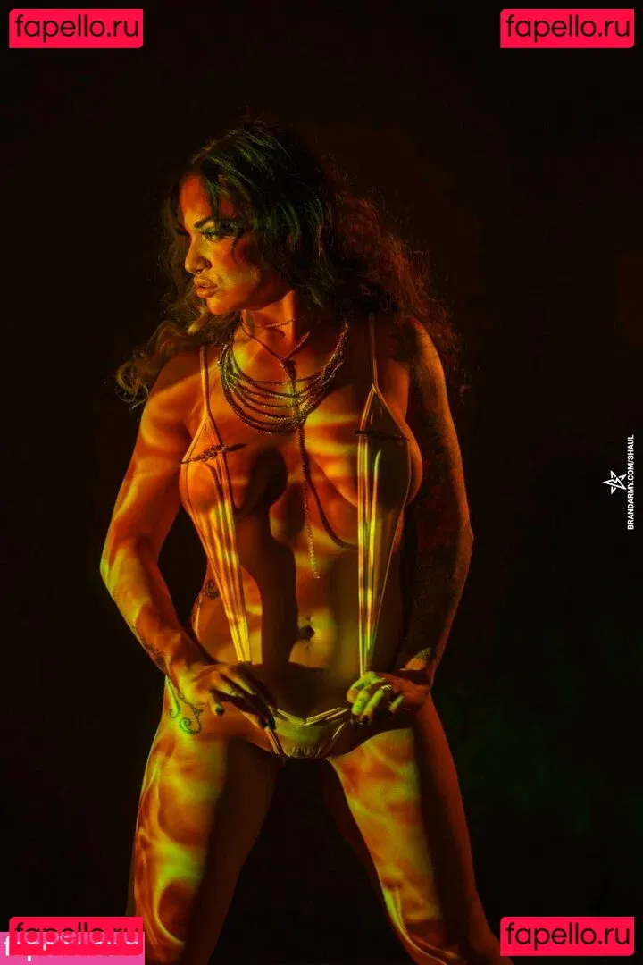 Shaul Guerrero Onlyfans Photo Gallery 