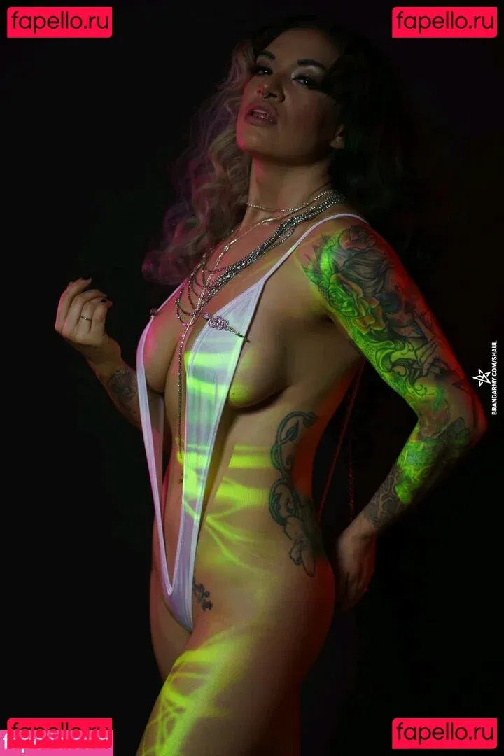 Shaul Guerrero Onlyfans Photo Gallery 