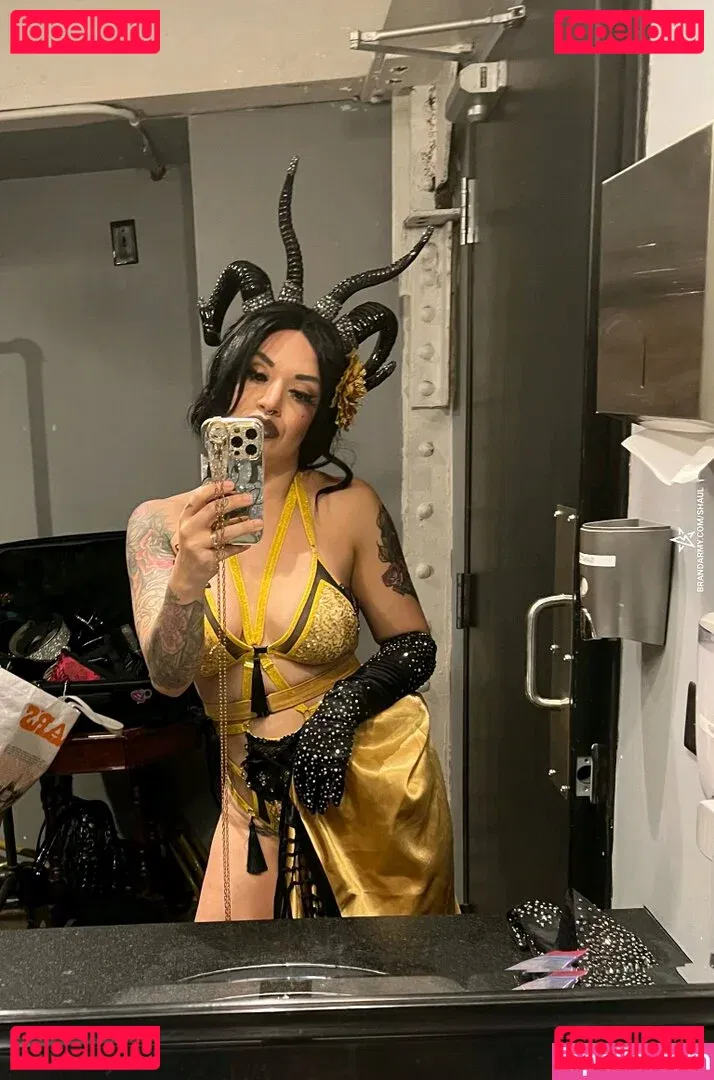 Shaul Guerrero Onlyfans Photo Gallery 